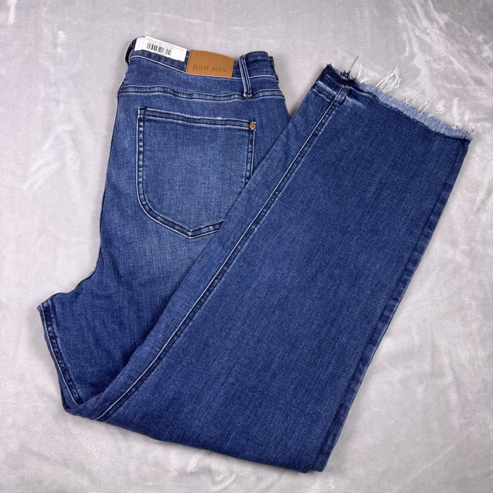 Judy Blue‎ High Waist Straight Fit Raw Hem Jeans Medium Wash 20W JB82464MD NEW